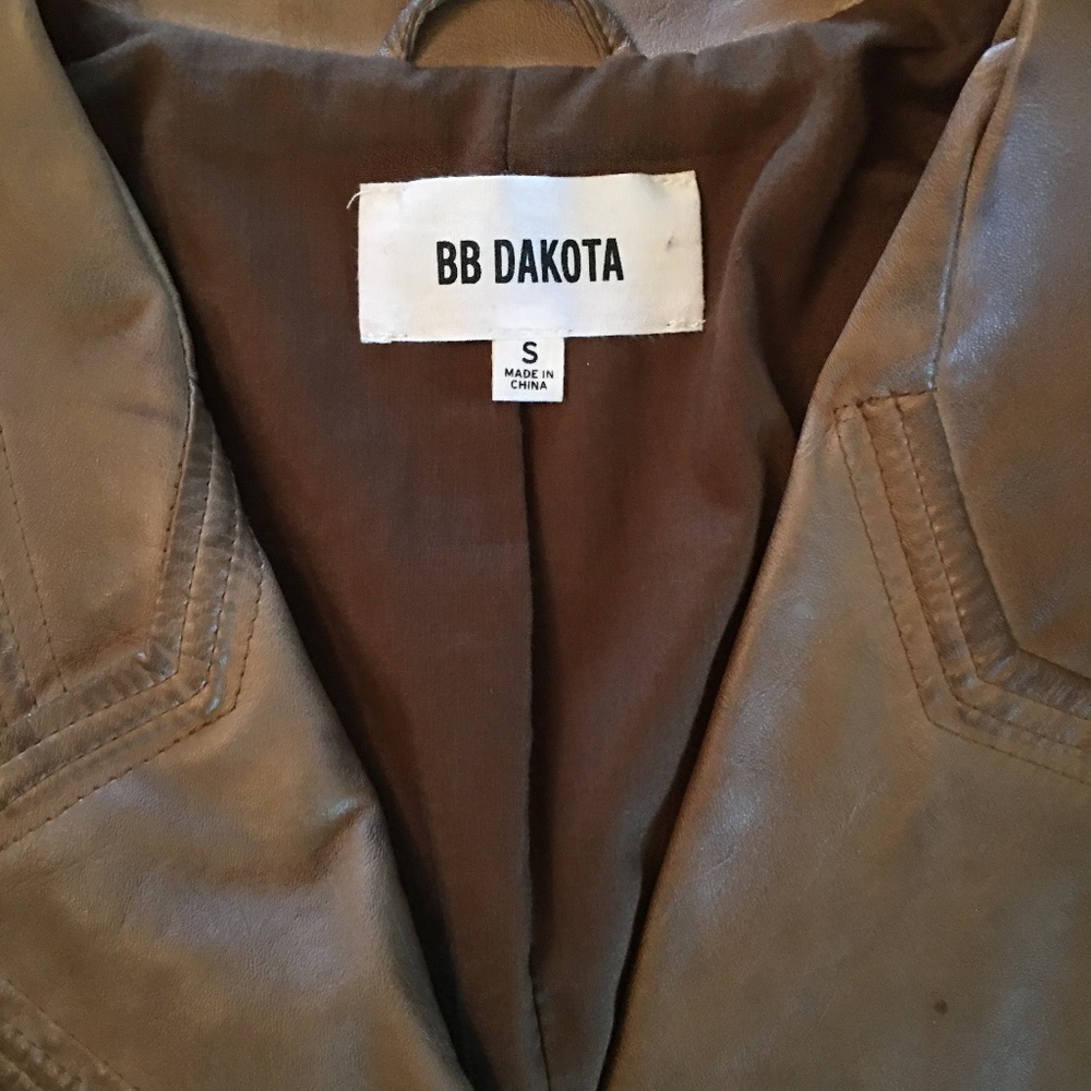 Host Pick! BB DAKOTA FAUX LEATHER JACKET– Size Small Ladies - Picture 2 of 7